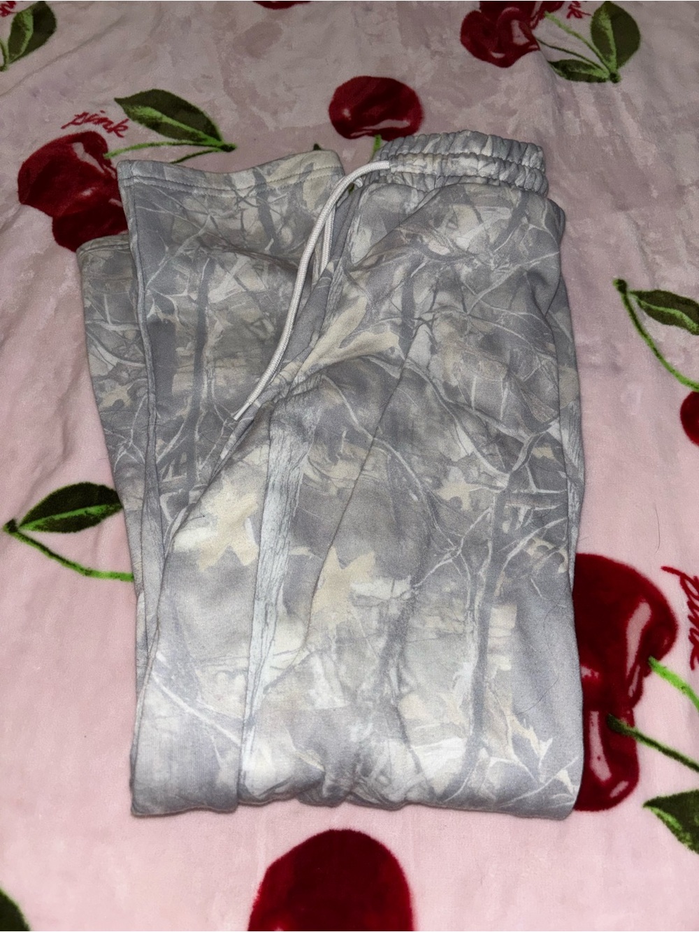 camo sweatpants